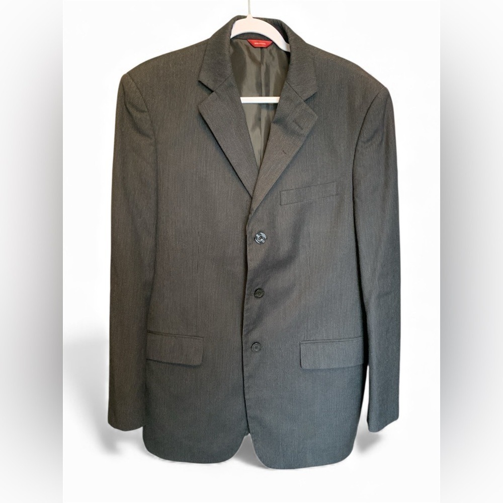 Public Notices Men's Dark Gray‎ Pinstripe Suit Blazer Jacket Formal Size Medium